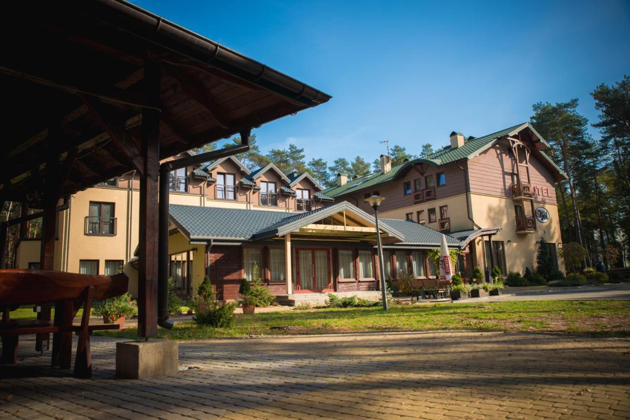 Hotel Eljot Сельпя-Велька Экстерьер фото